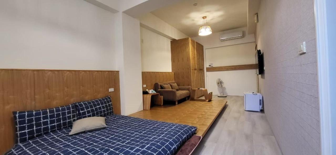Meow G Cafe Hostel Hualien City Room photo