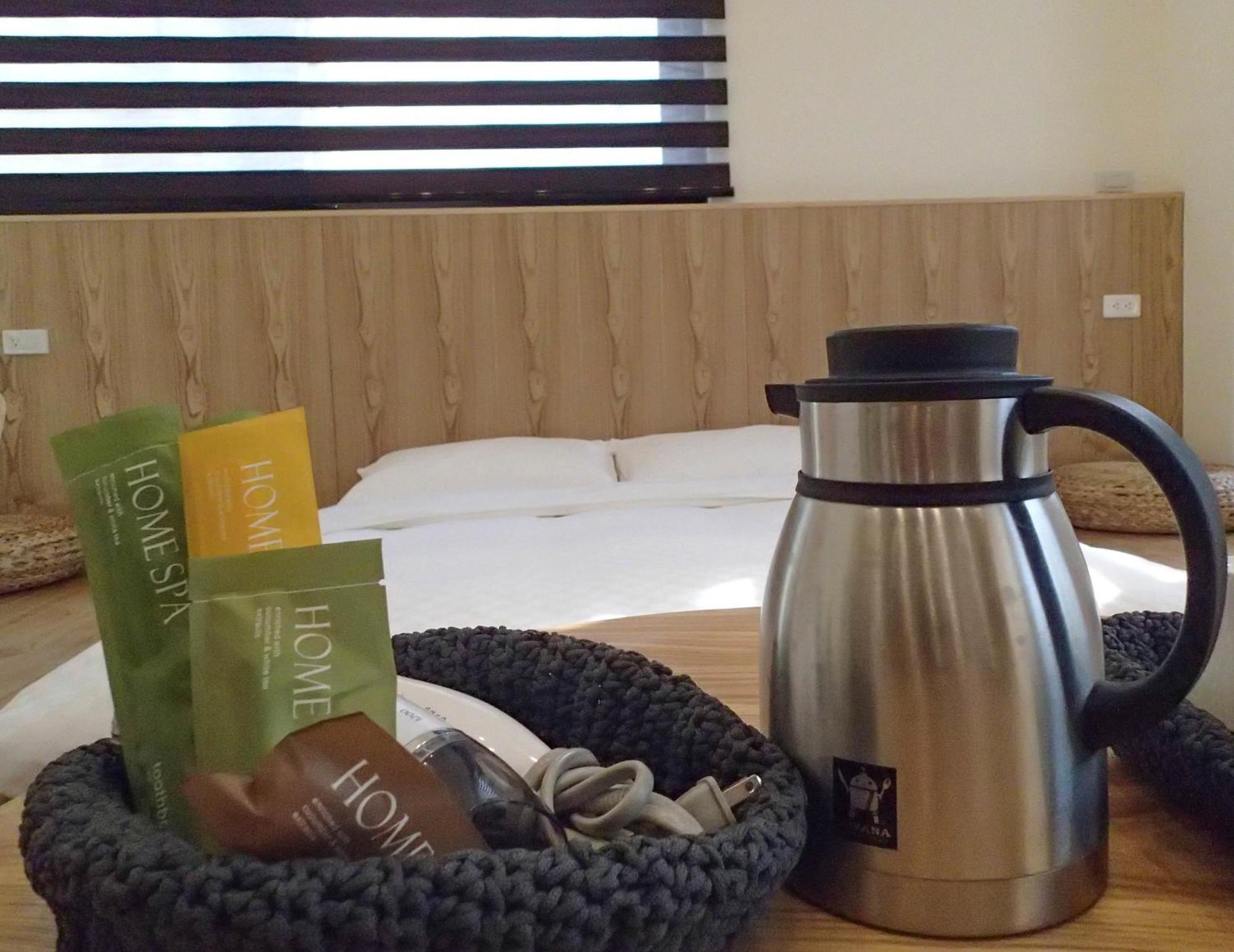 Meow G Cafe Hostel Hualien City Room photo